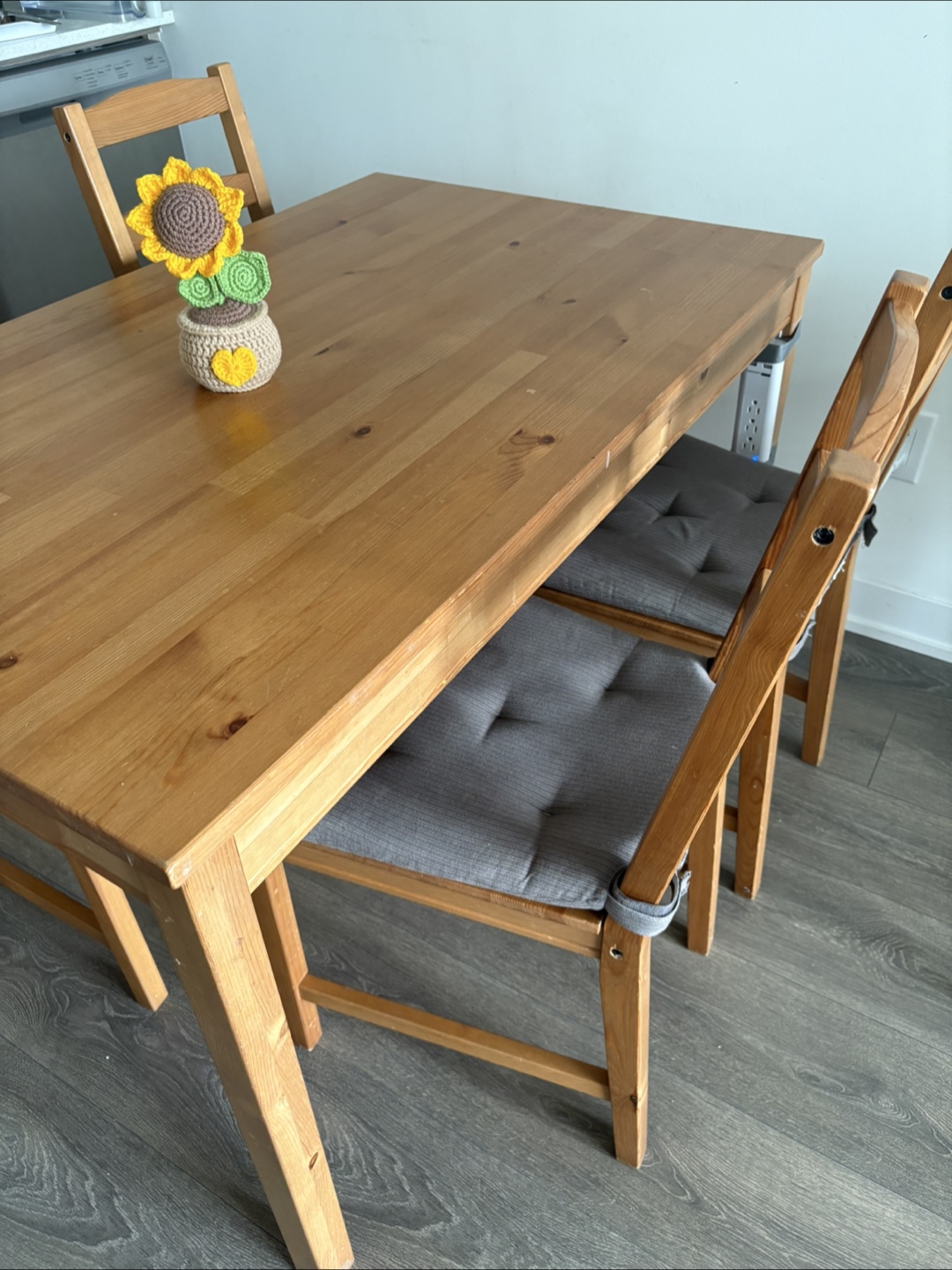 IKEA 4-person dining table and chairs set - photo 2