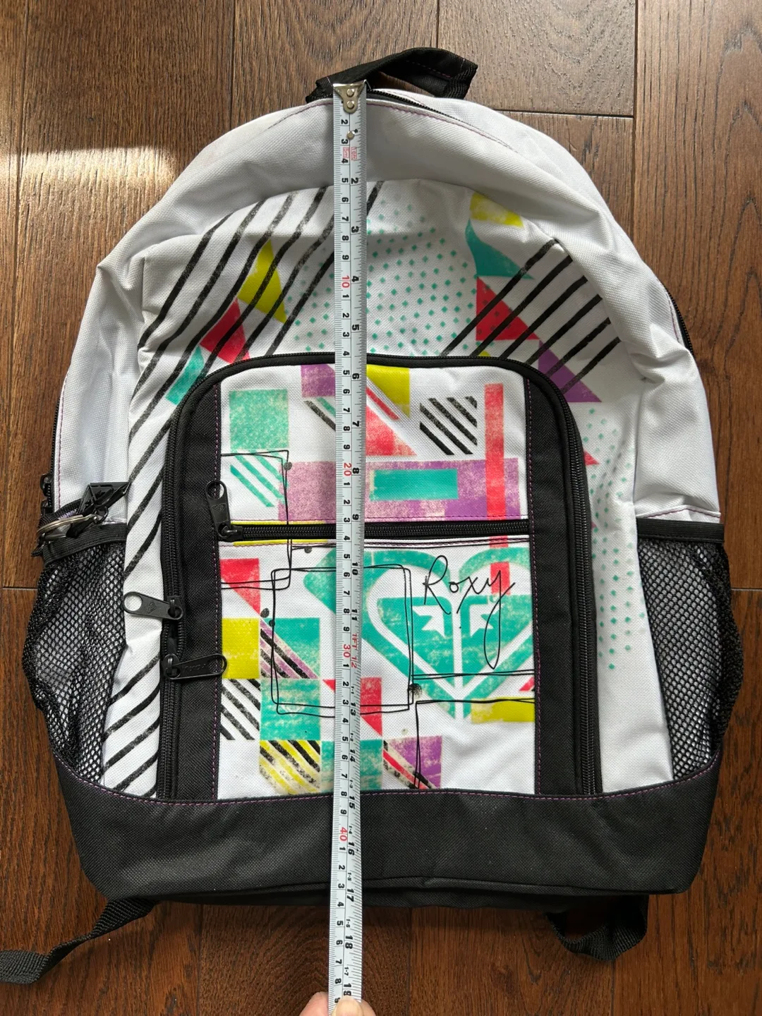 New Roxy white backpack image indicator(8)