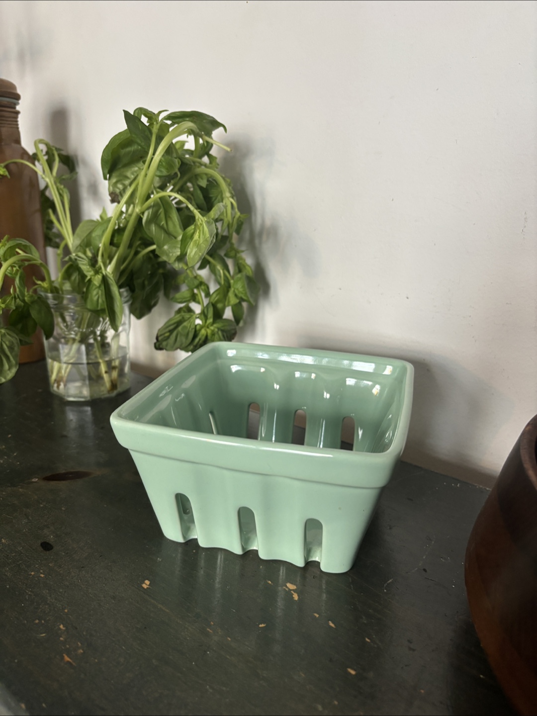 “Fish’s Eddy” Ceramic Berry Basket - Mint Green - photo 3