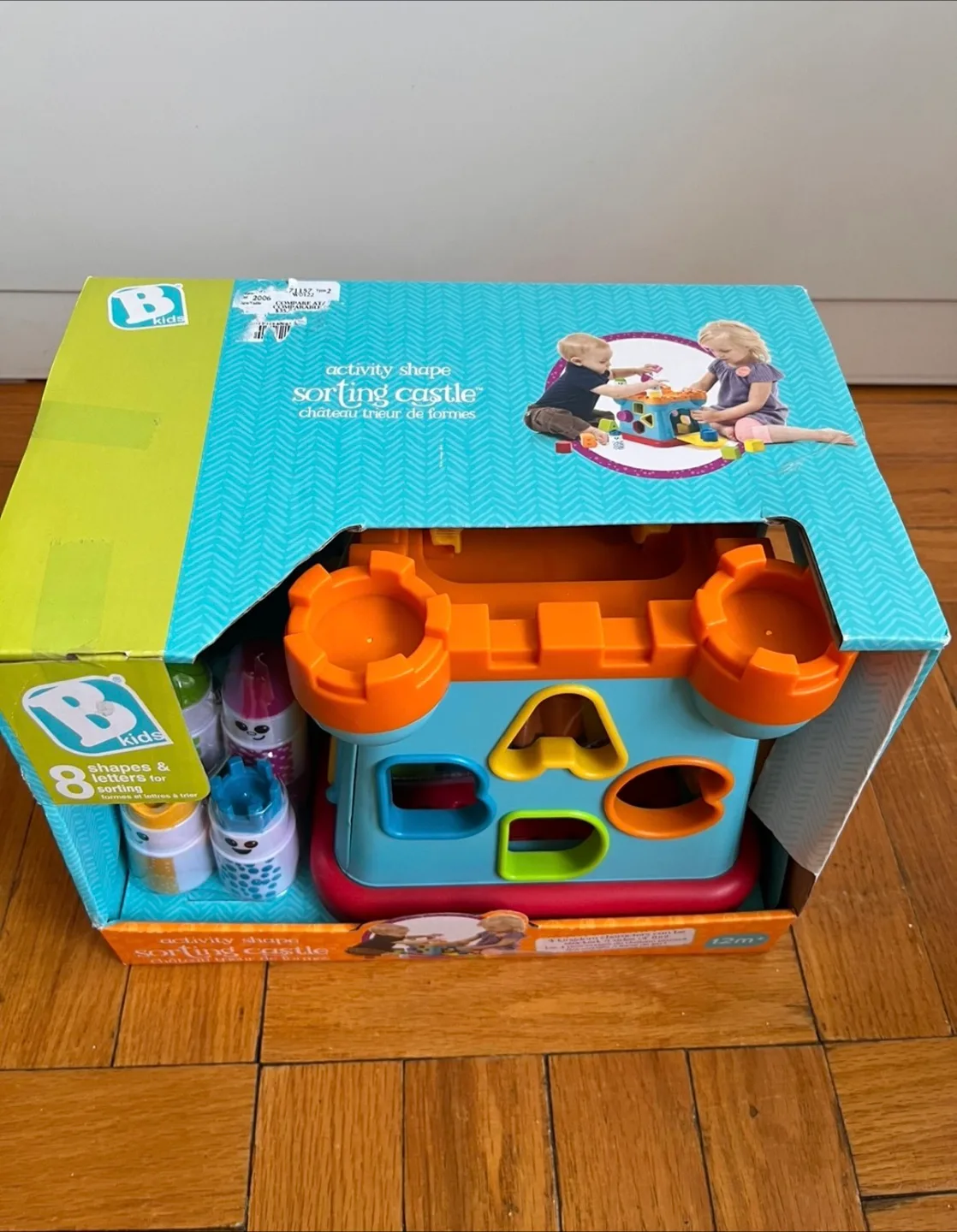 Melissa&Doug Stack-Sort Board / Activity Shape Sorting Castle image indicator(3)