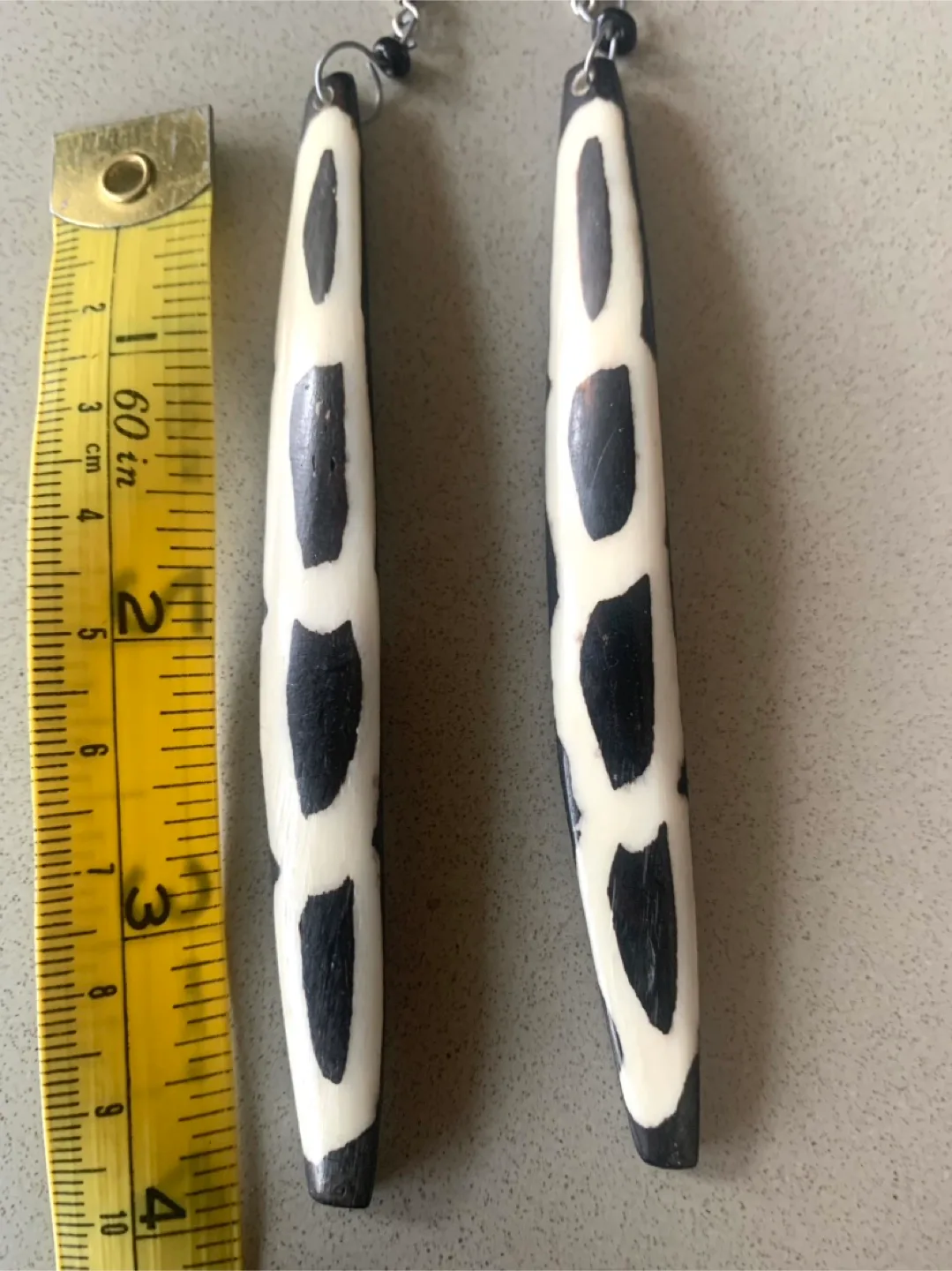 🧡Dark brown and White dangle Earrings from Kenya image indicator(2)