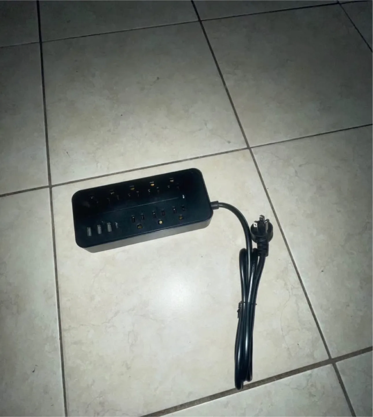 🧡 New - Power Strip Outlet - AC Ports, 3 USB Ports, 6FT Length image indicator(2)