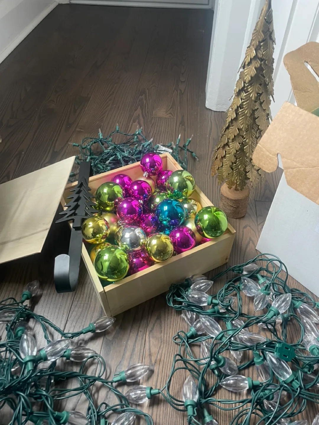 Party/Christmas Decorations Bundle - Ornaments, Lights, & Tree image indicator(2)