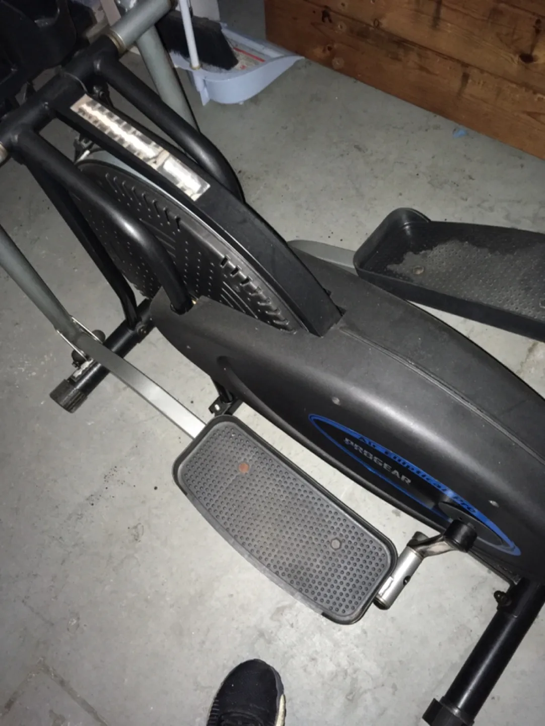 ProGear Elliptical Trainer image indicator(2)