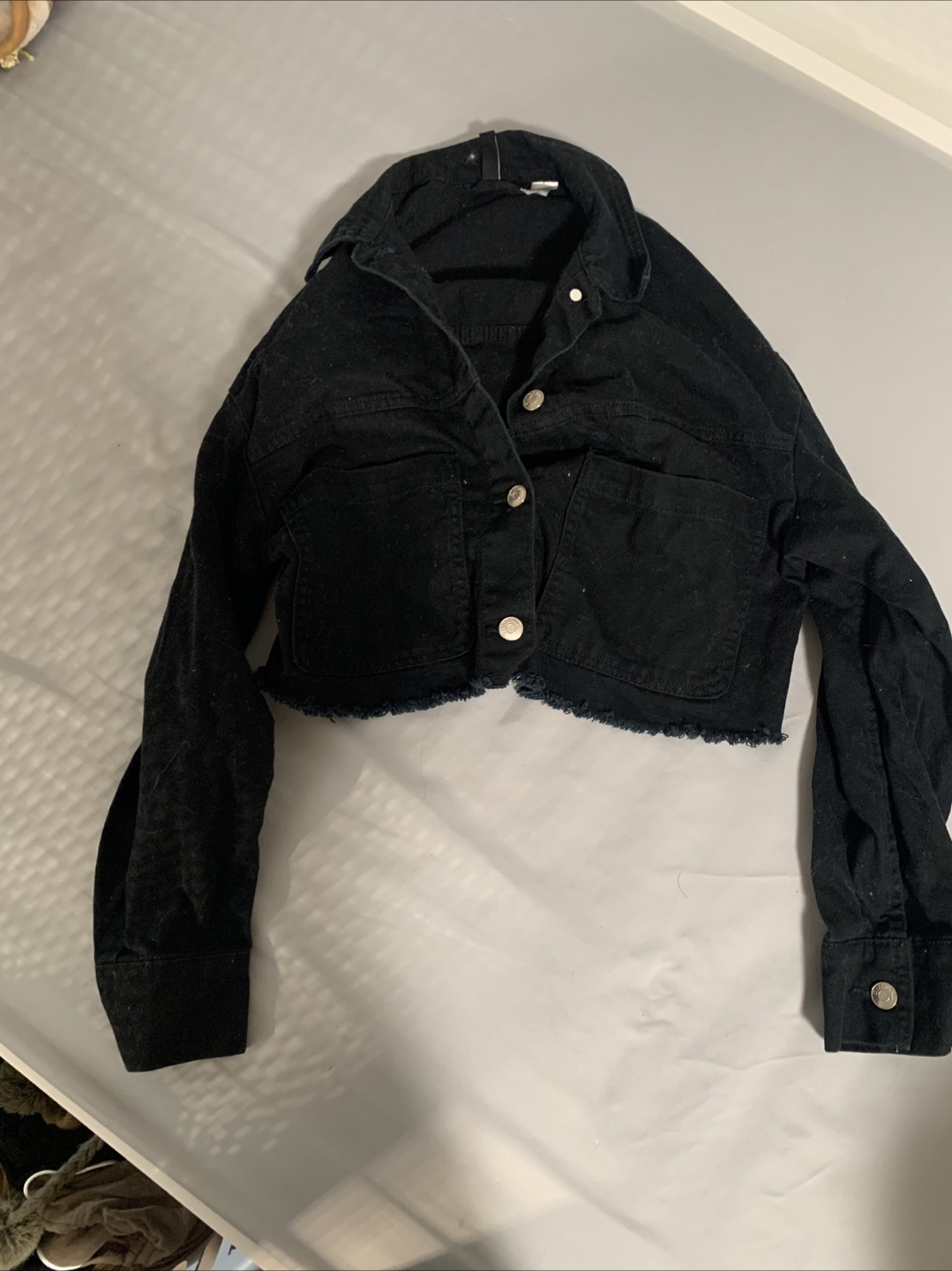Black cropped denim jacket - photo 2