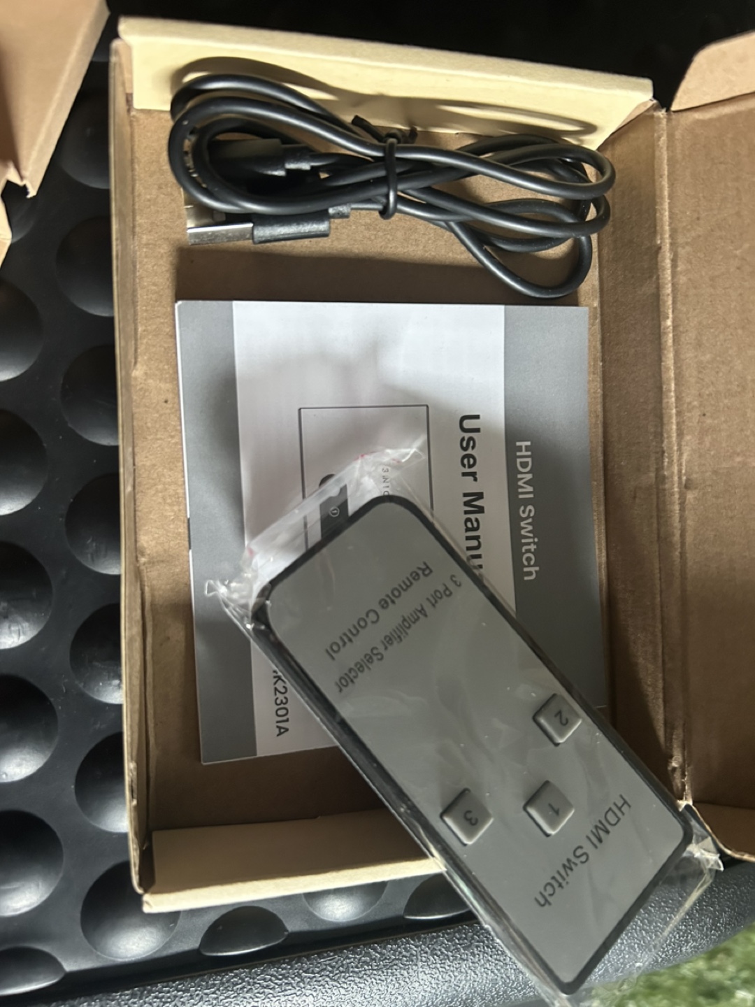 VWVHAR 3-Port 4K HDMI Switch with Remote - photo 5