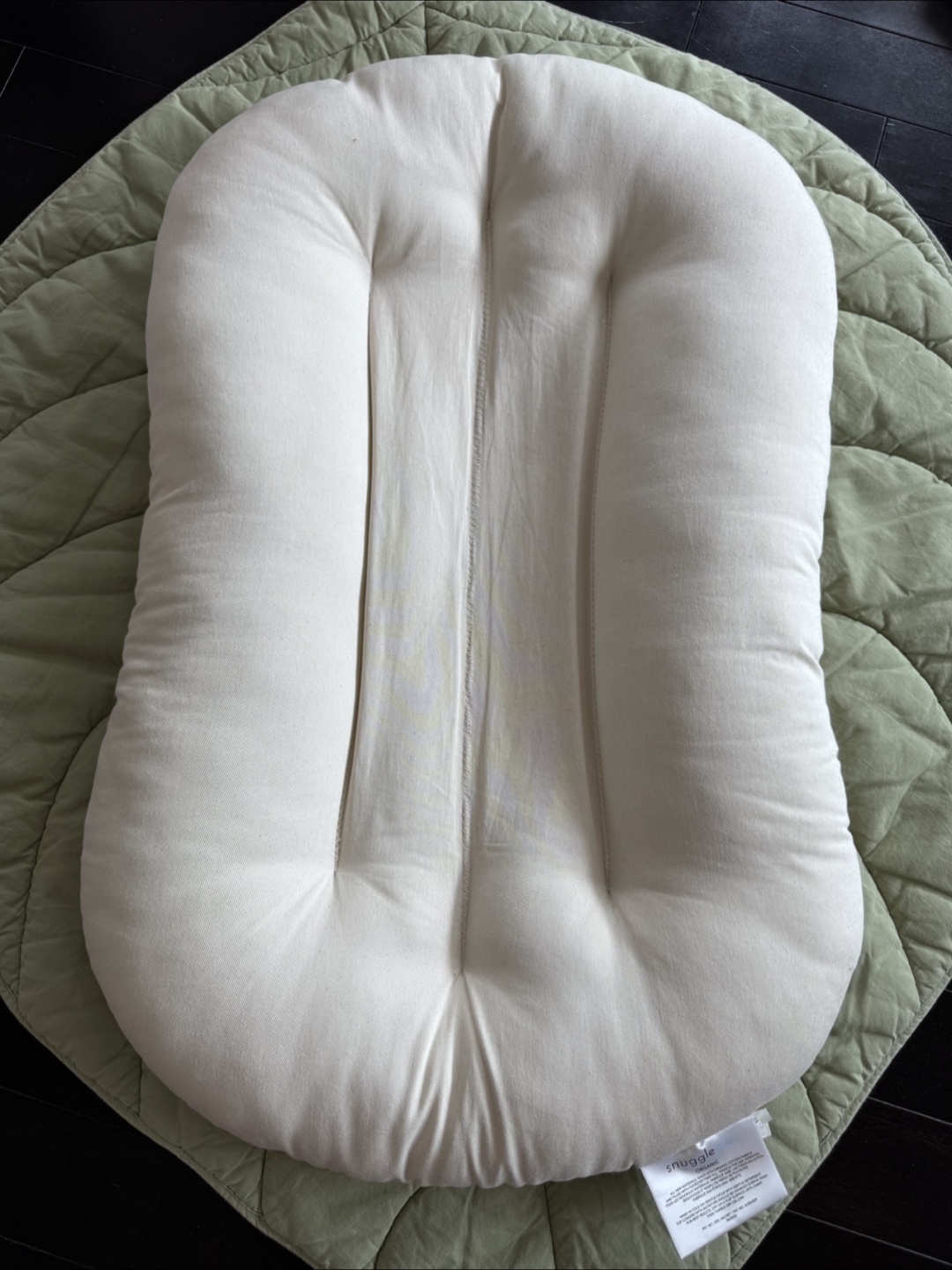 snuggle me infant lounger + cover & H&M leaf shaped baby mat - photo 2