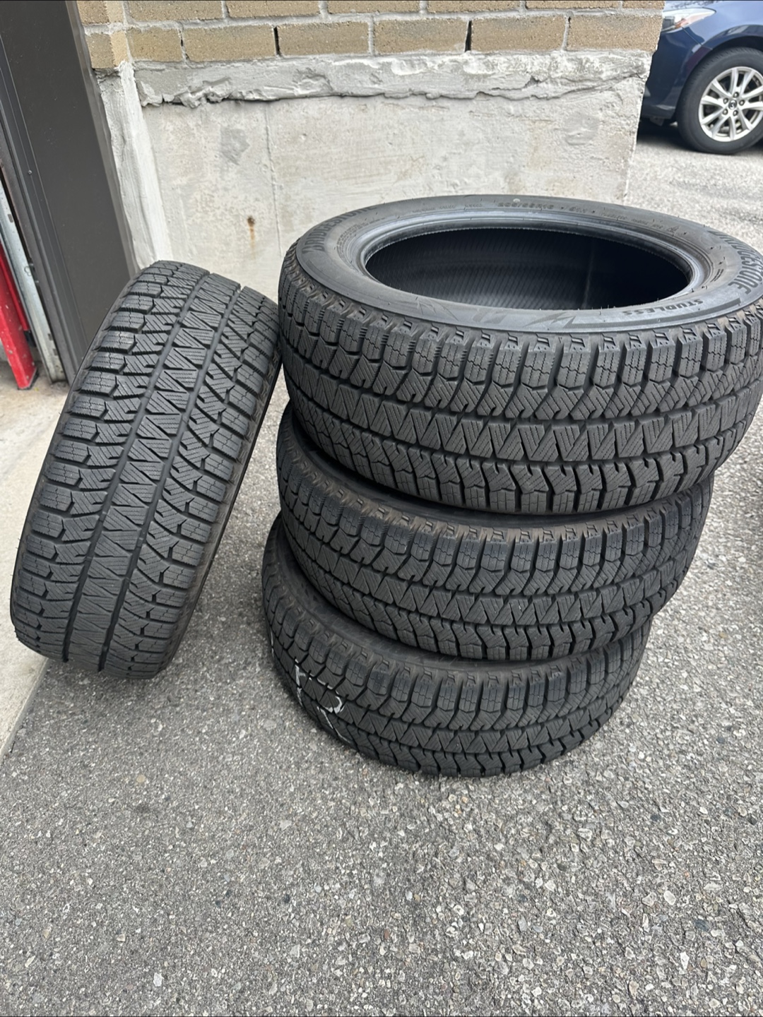Bridgestone Blizzak WS90 Winter Tires - 205/55R16 91H
