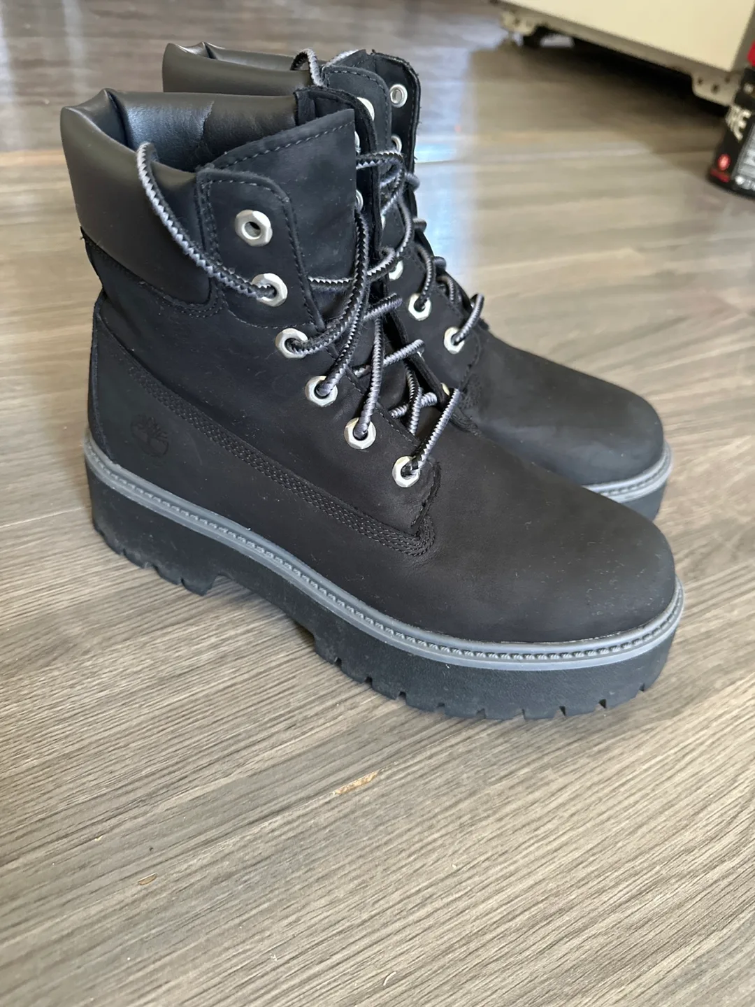 Timberland Black Platform Boots - Size 9 image indicator(2)