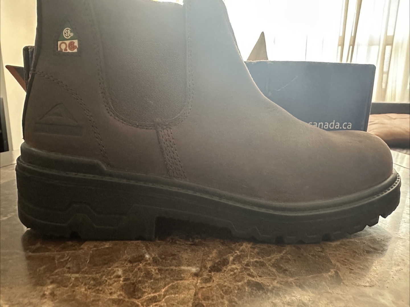 Acton Men's Brown Chelsea Boots Size 9