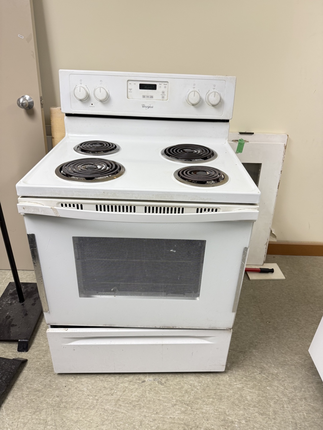 Whirlpool Electric Stove 30”