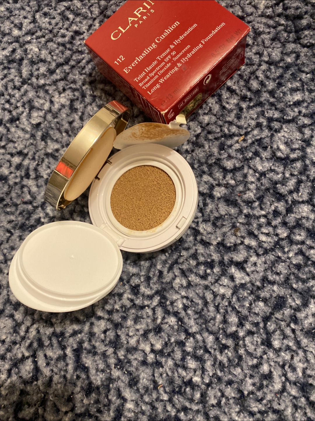 Clarins Everlasting Cushion Foundation 112 - photo 4