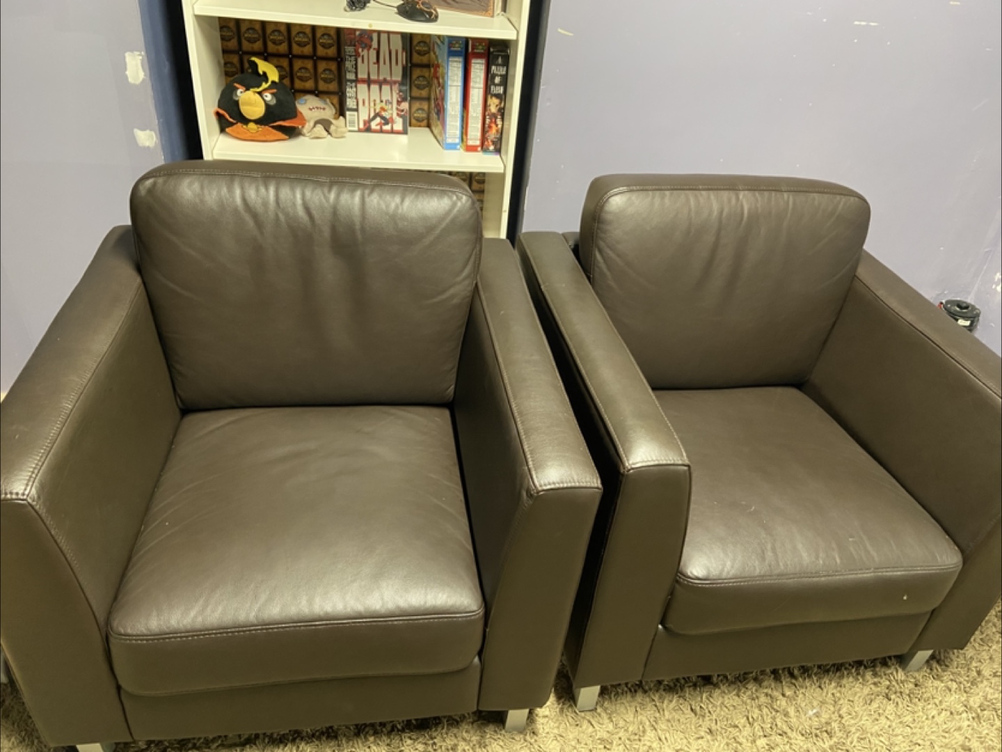🧡Pair of Brown pleather Armchairs