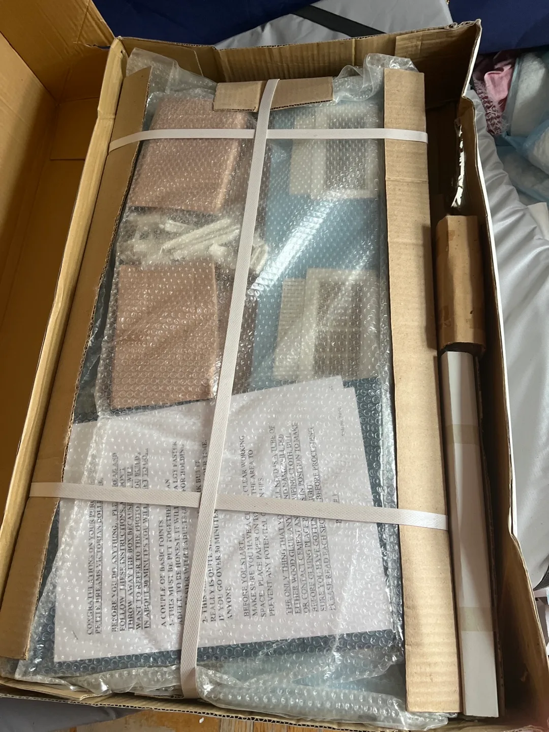 Petite Dreams Victorian Dollhouse - Wooden Dollhouse image indicator(2)