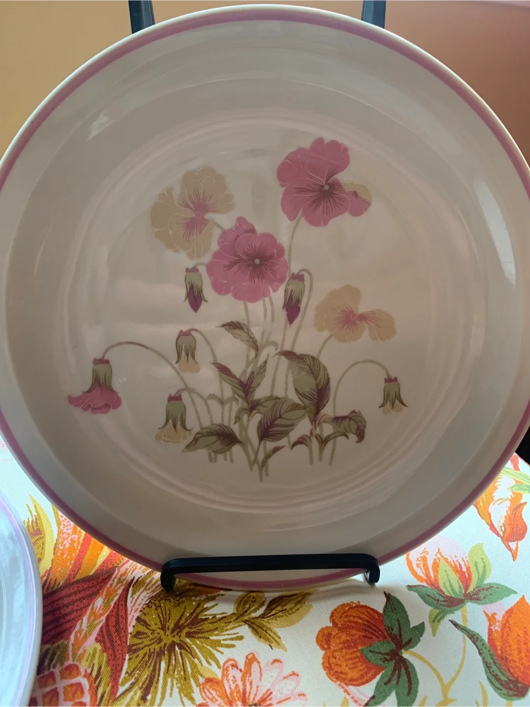 Vintage Floral Dinner Plate Set image indicator(6)