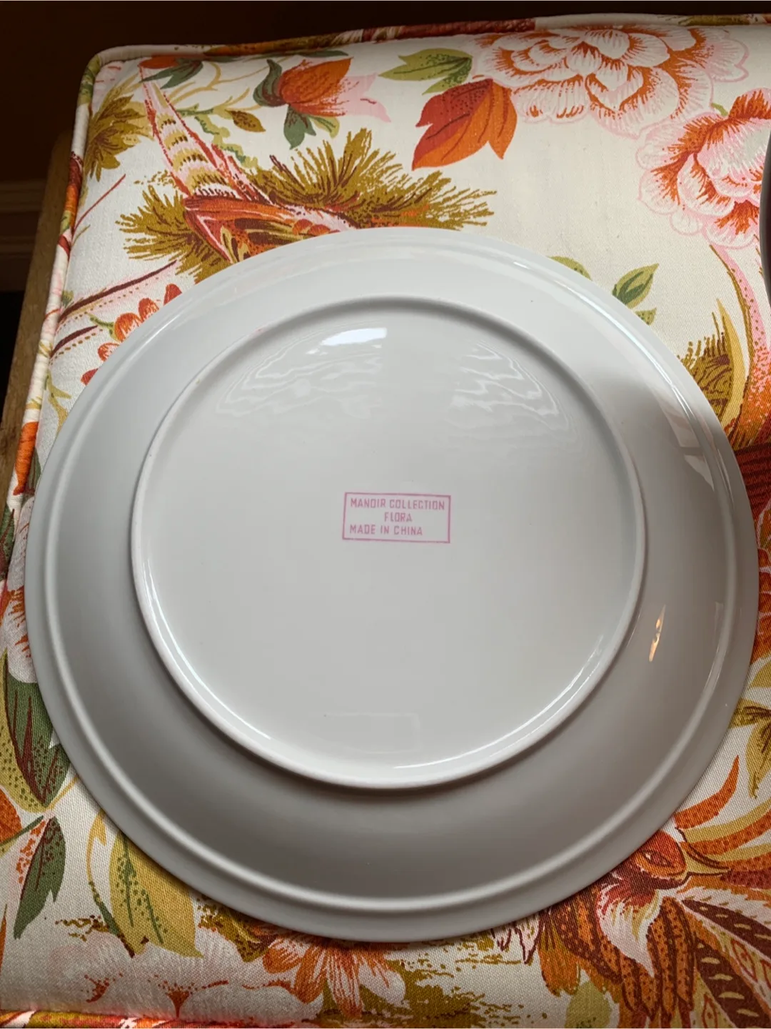 Vintage Floral Dinner Plate Set image indicator(3)