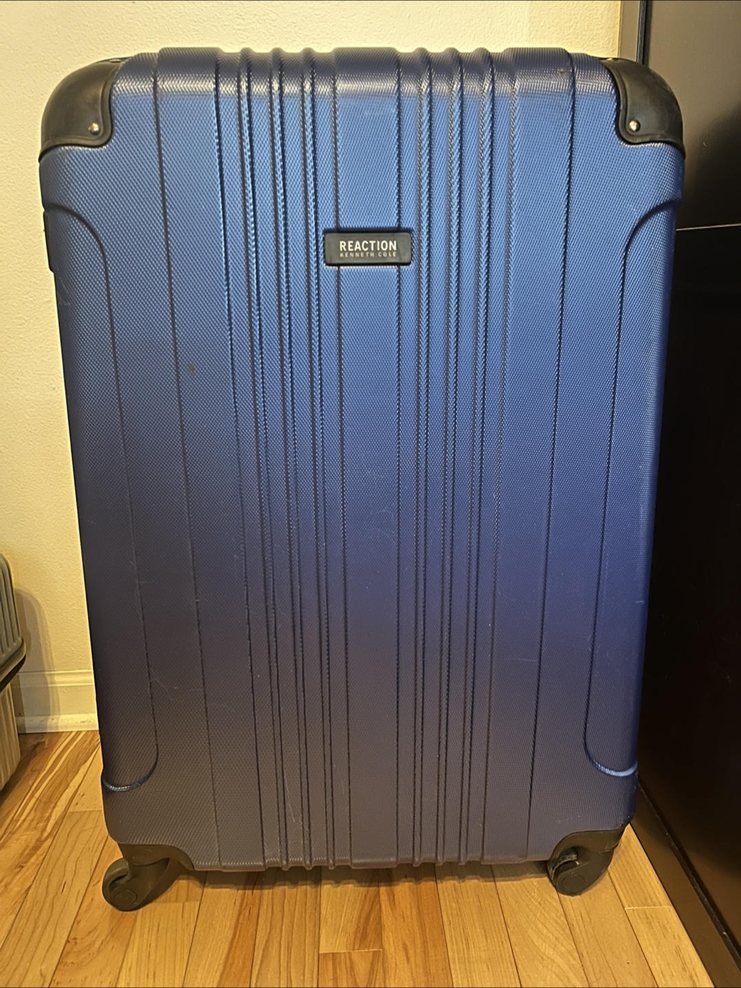 Reaction Luggage - Large Blue Suitcase