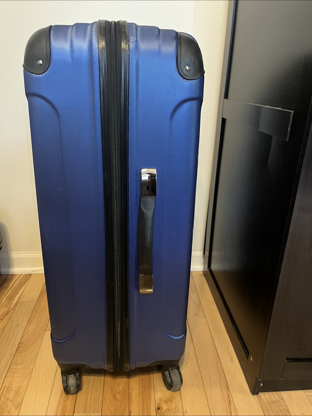 Reaction Luggage - Large Blue Suitcase - photo 2