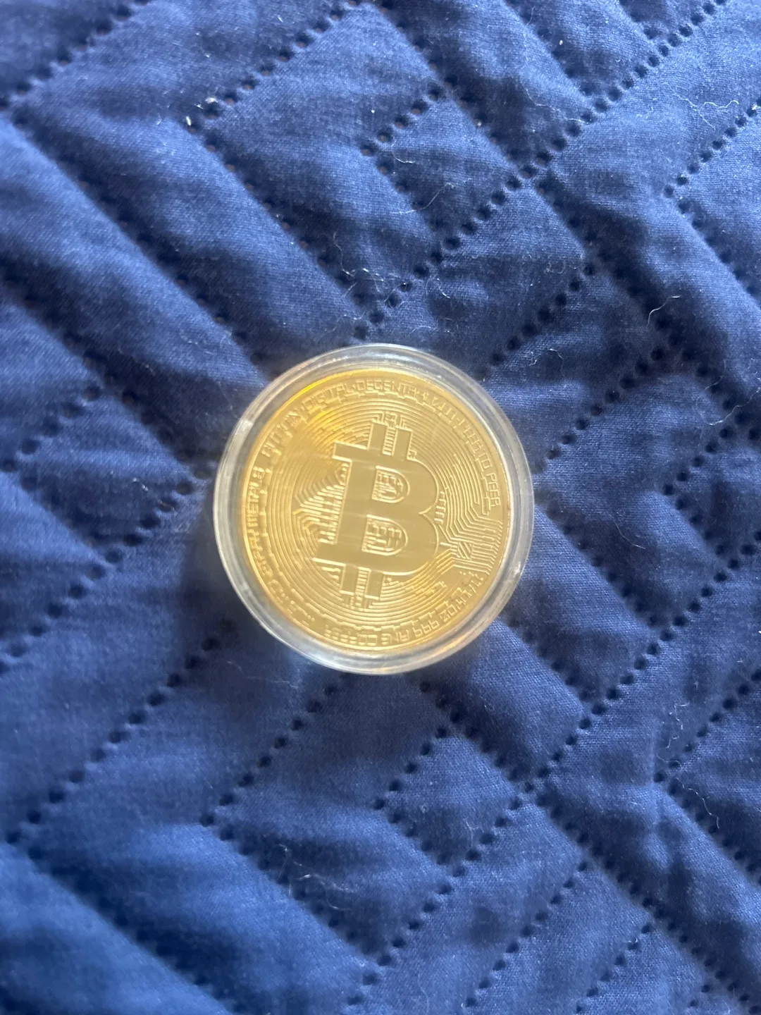 Bitcoin Collector's Coin thumbnail