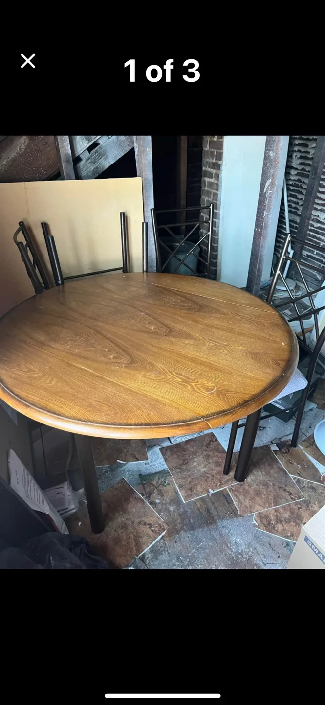 Round Wooden Dining Table with 4 Metal Chairs image indicator(2)