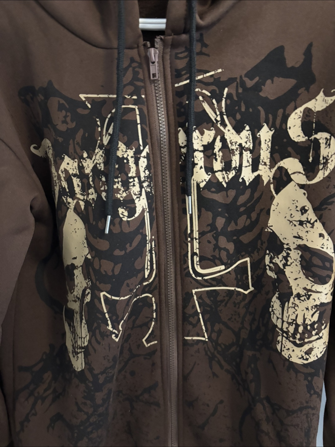 Brown Skull Graphic Zip-Up Hoodie - Size Small - photo 3