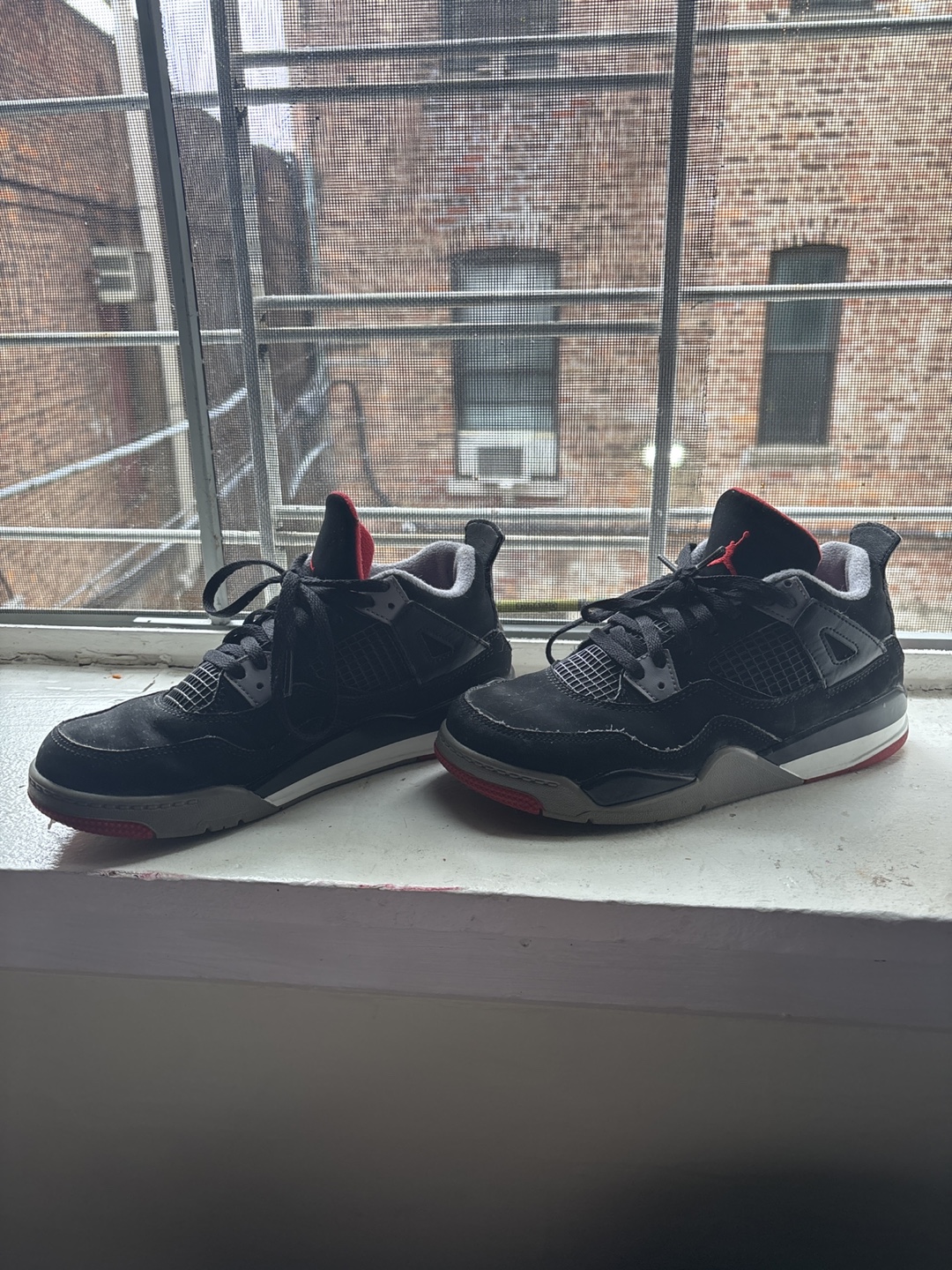 Air Jordan 4 Retro GS Black/Cement Grey - photo 2