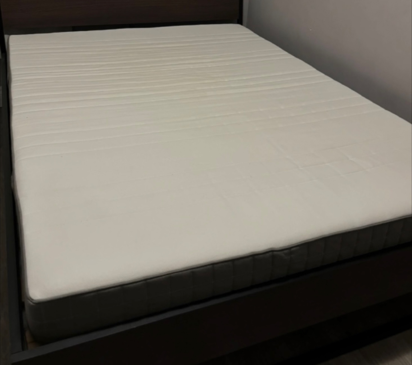 Queen Mattress (IKEA Morgedal) - photo 2