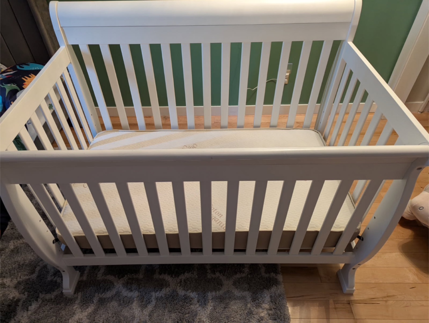 West Coast Kids Crib and Mattress - photo 2