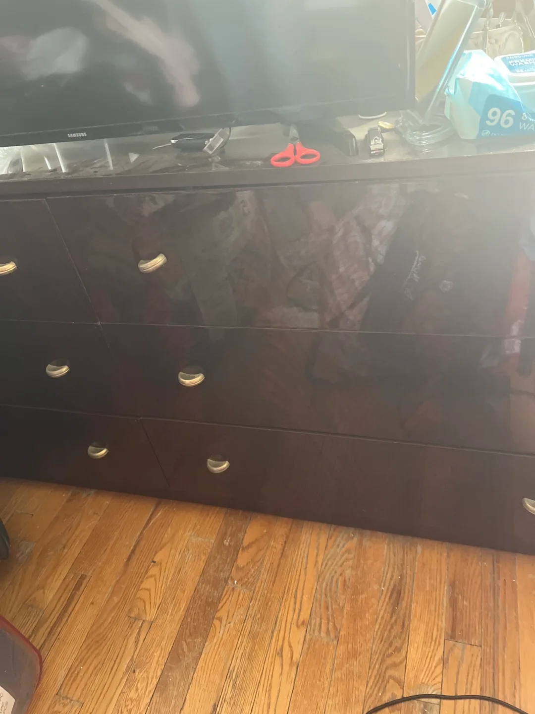 Dark Cherry Wood Bedroom Set with Mirror image indicator(4)