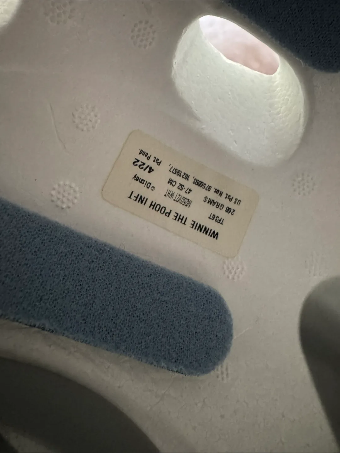 Winnie the Pooh Children's Bike Helmet image indicator(3)