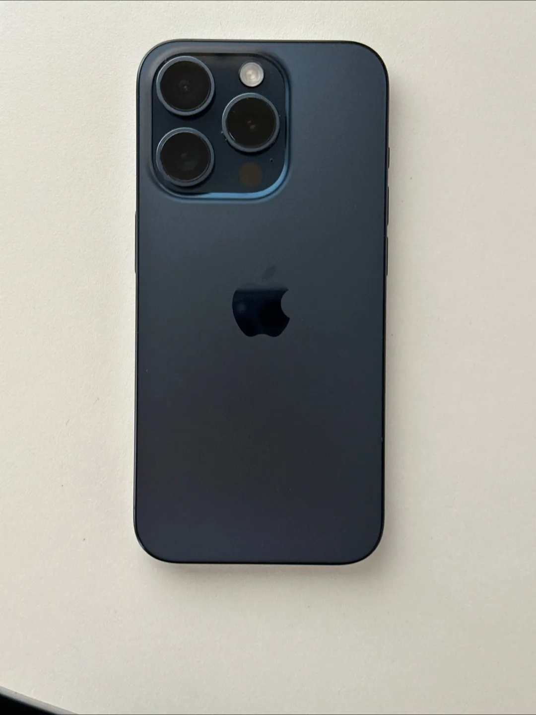 iPhone 15 Pro - Deep Blue - New in Box image indicator(2)