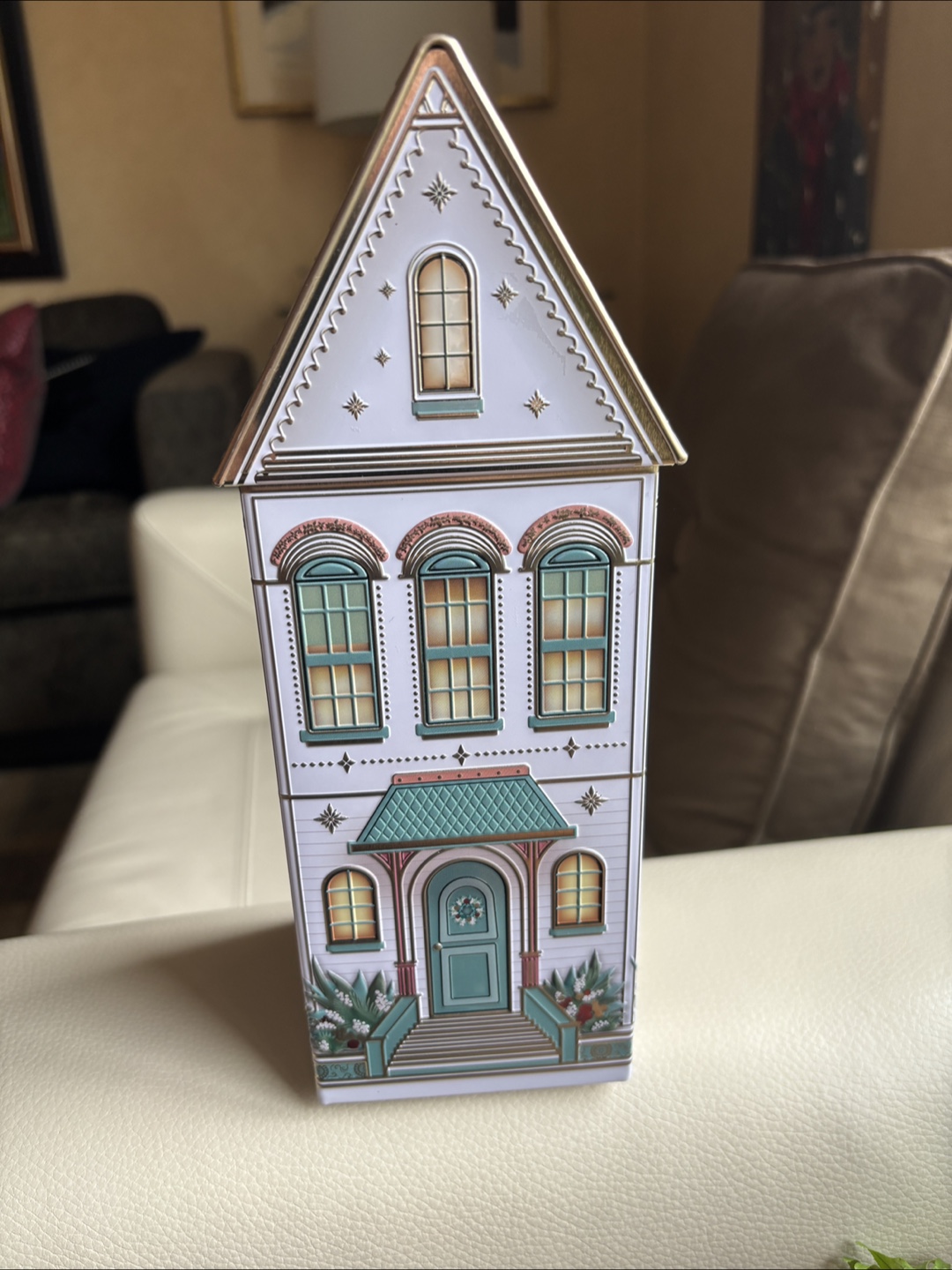 Charming House Shaped Tin Container
