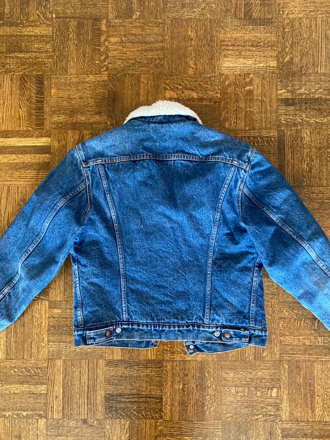 Levi's Denim Jacket with Sherpa lining image indicator(3)