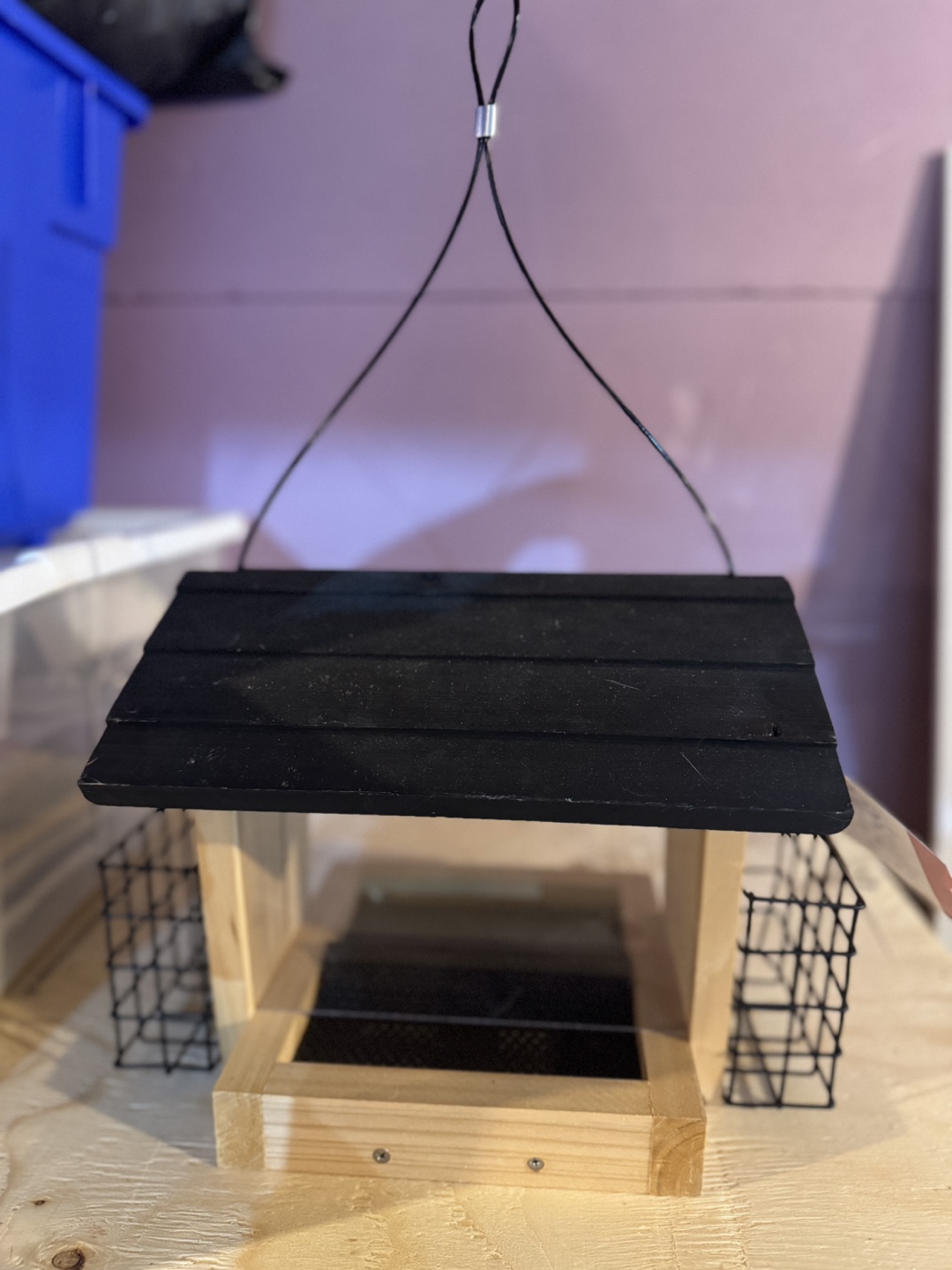 Nature's Way Cedar Bird Feeder