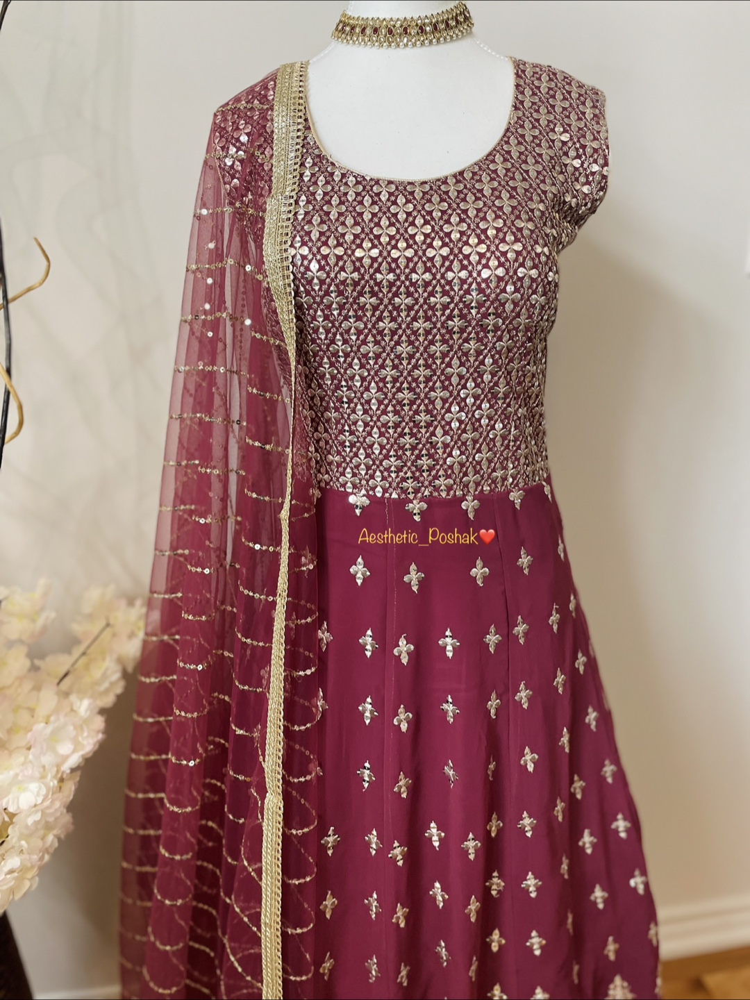 Gorgeous Embroidered full length Anarkali Suit - photo 2
