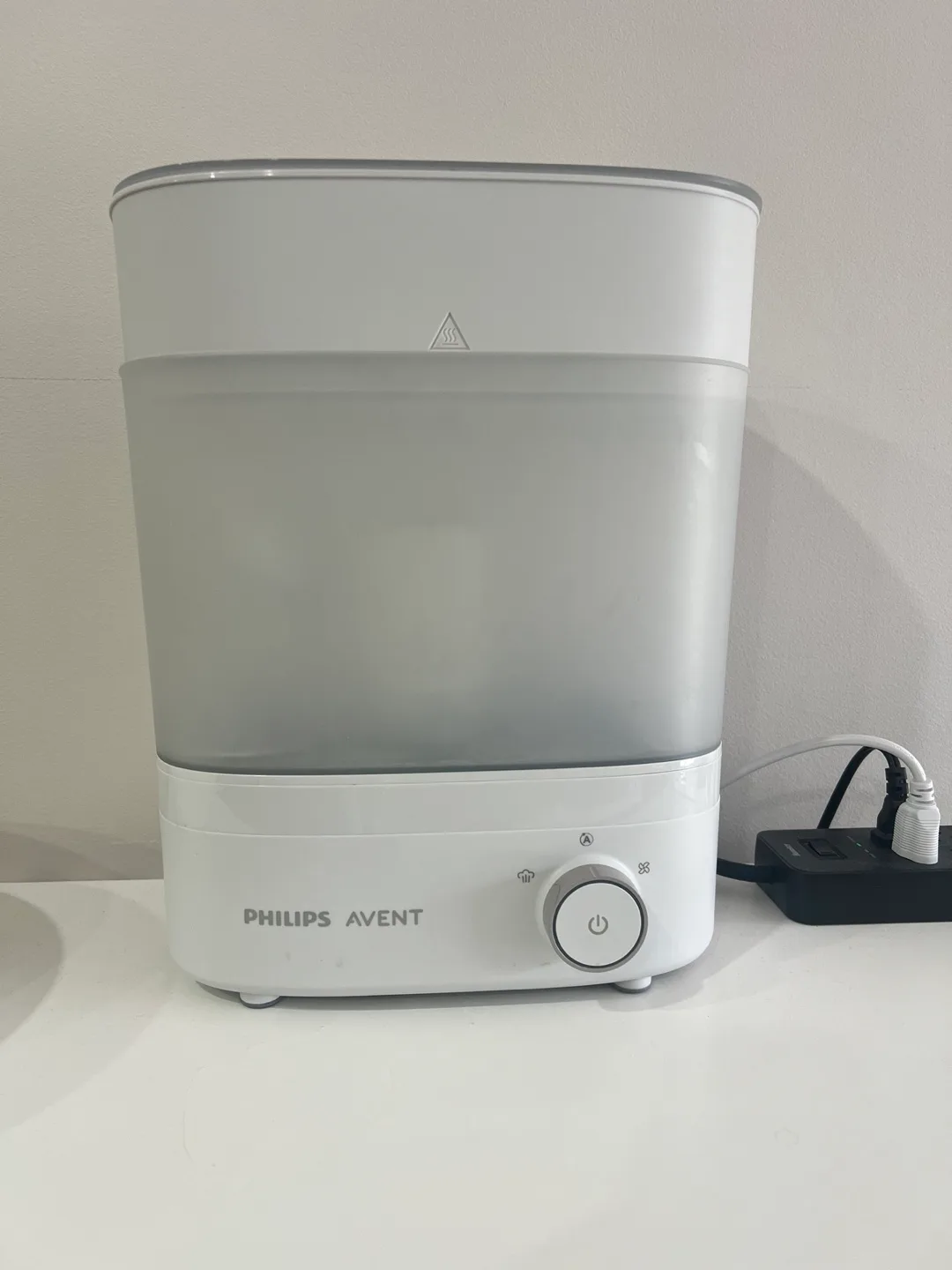 Philips AVENT Premium Baby Bottle Sterilizer with Dryer thumbnail