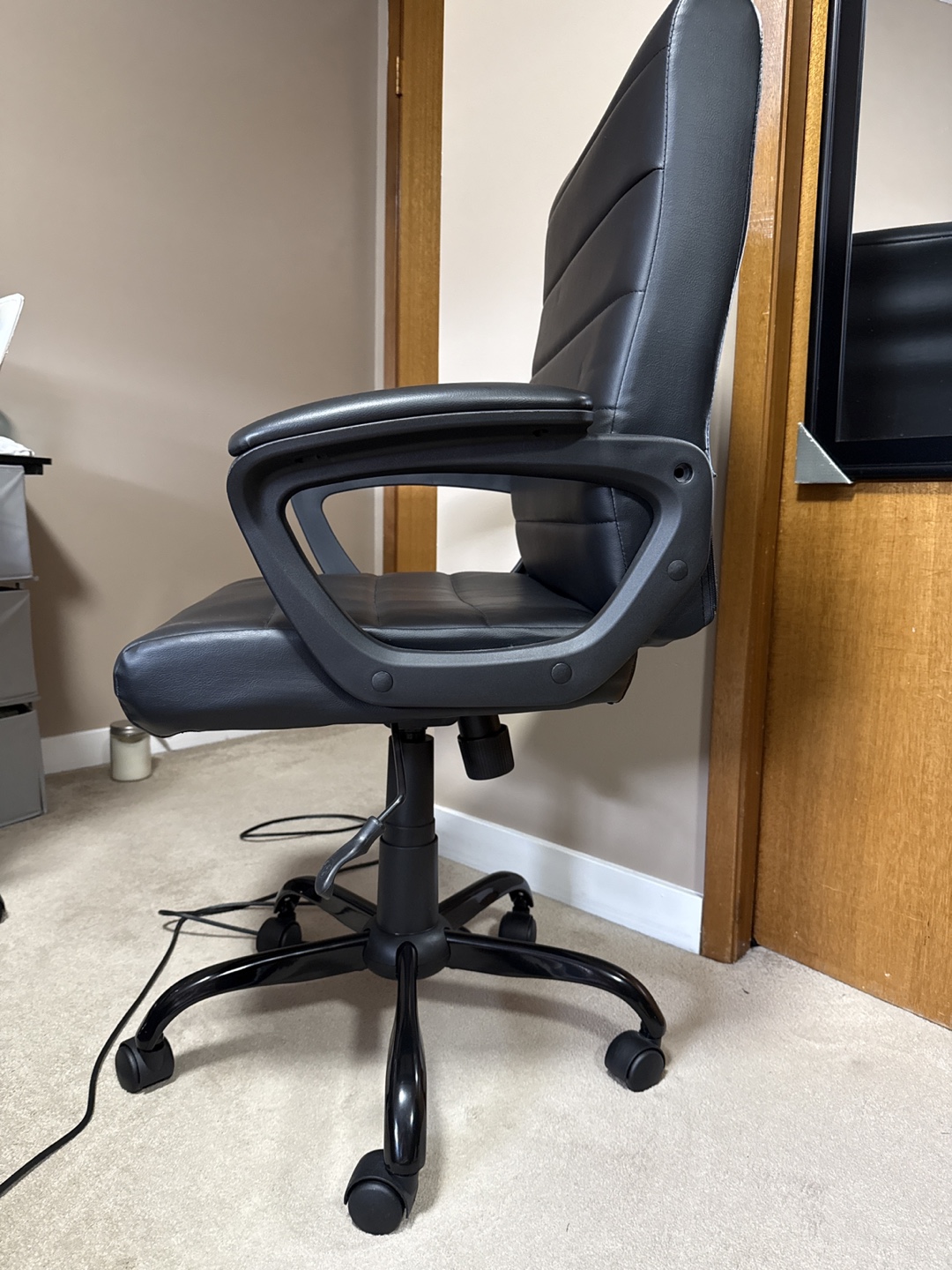 Black Office Chair with Adjustable Height - photo 2