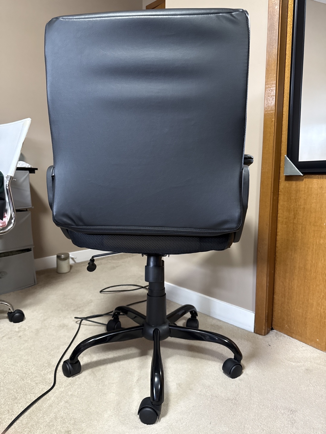 Black Office Chair with Adjustable Height - photo 3