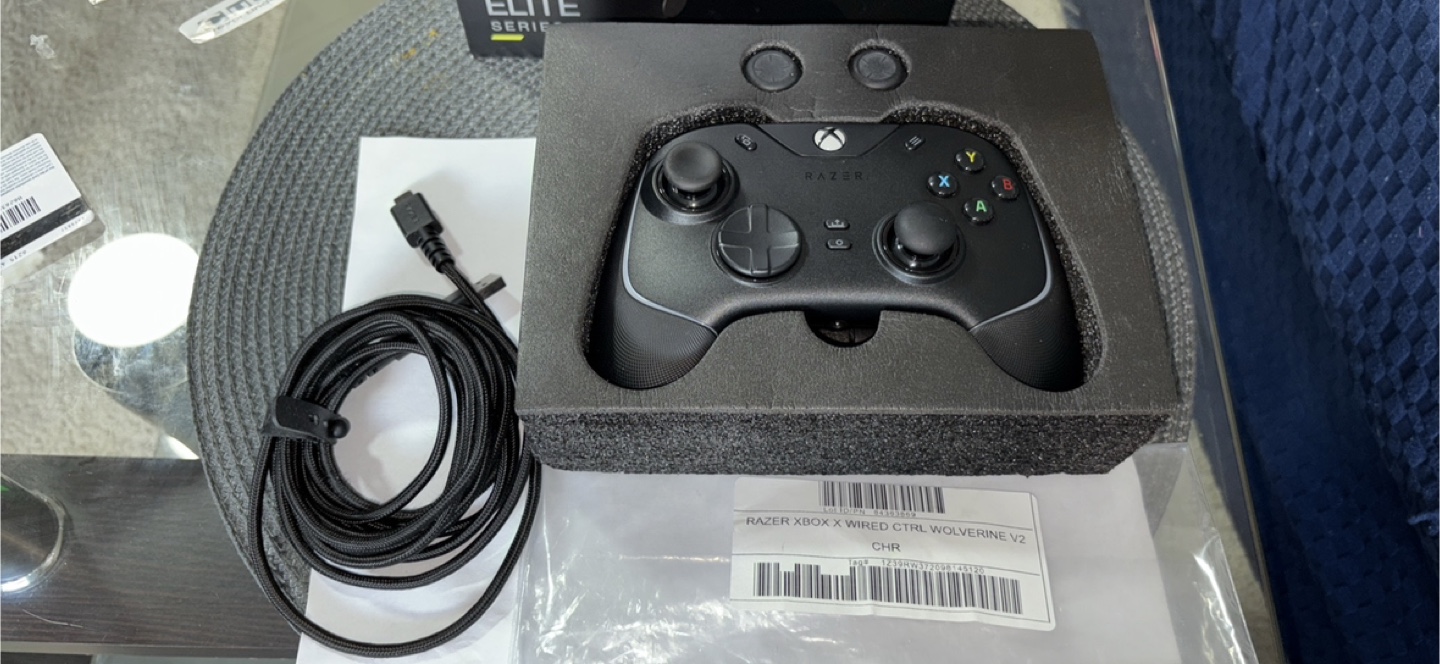 Razer Wolverine V2 Wired Controller for Xbox