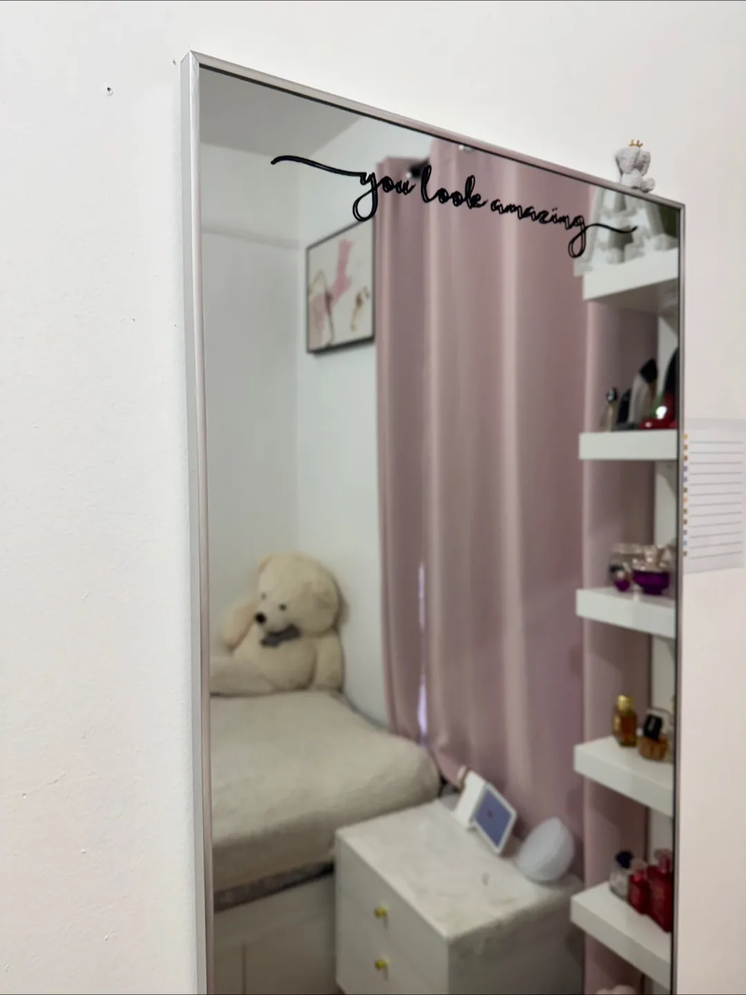 Full Length Mirror with 'You Look Amazing' Decal’ image indicator(3)