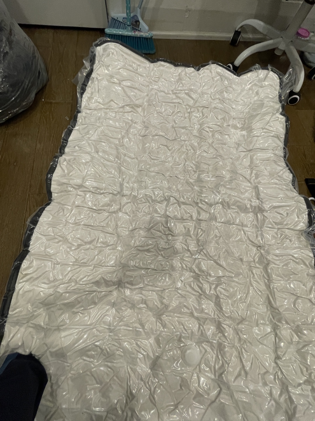 Twin Sized Matress (Lightly Used) - photo 4