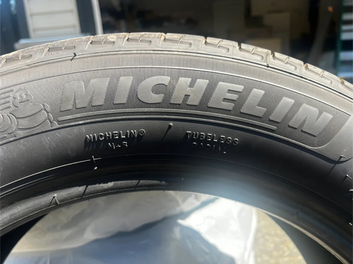 Michelin Primacy 225/60/18 A/S Tires image indicator(3)