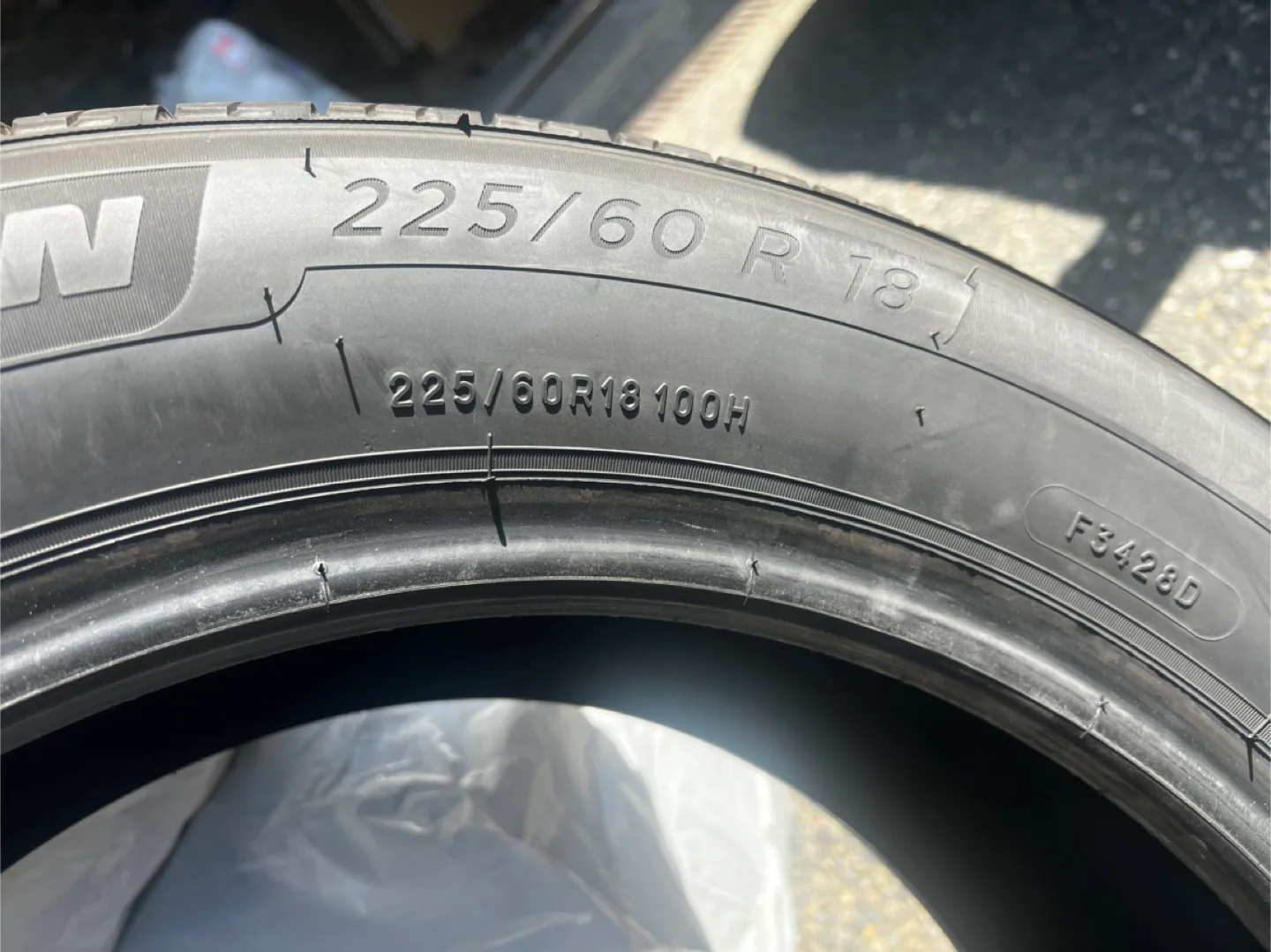 Michelin Primacy 225/60/18 A/S Tires image indicator(4)