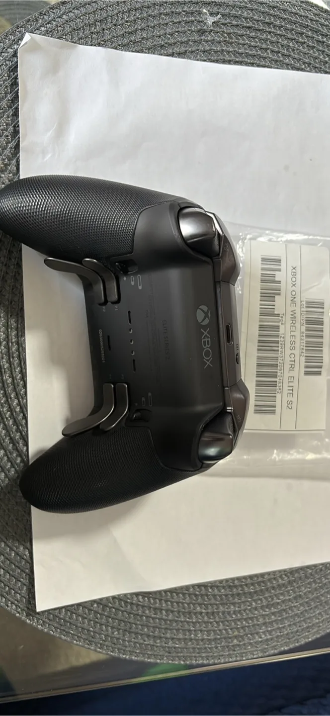 Xbox One Wireless Controller Elite Series 2 image indicator(2)
