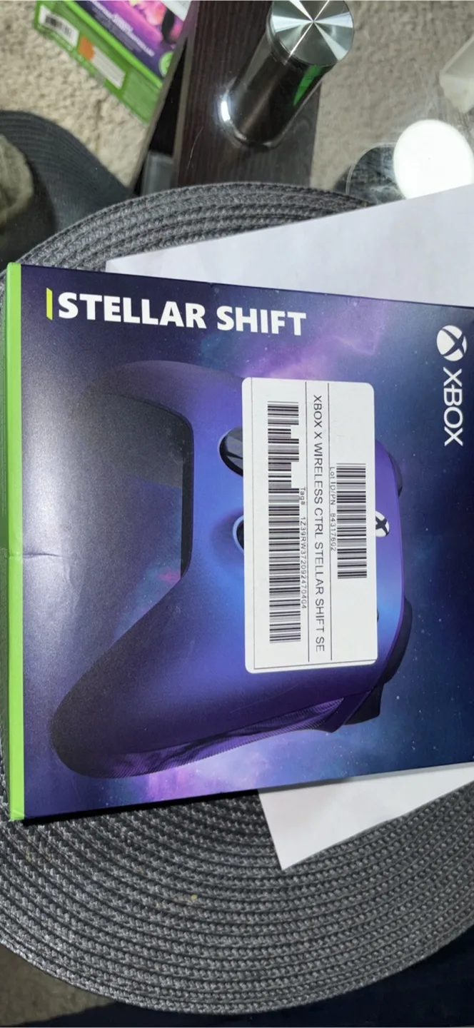 Xbox Wireless Controller - Stellar Shift Special Edition image indicator(3)