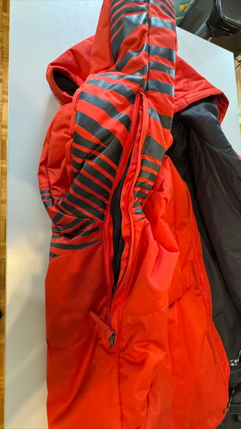 Men's Burton Snowboard Jacket - Size XL - Red image indicator(5)