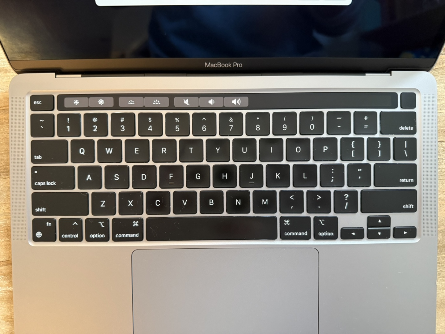 MacBook Pro 13-inch M1 2020 - photo 3