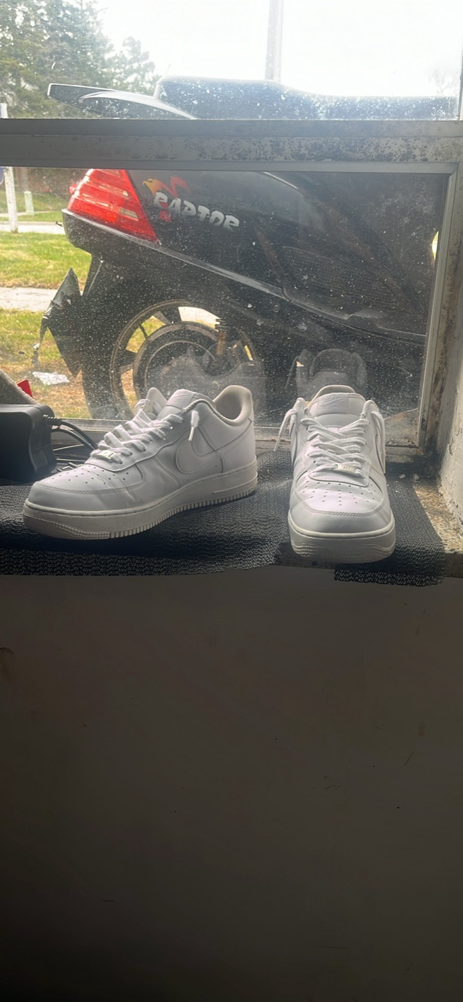 Nike Air Force 1 '07 White Leather Sneakers  men’s size 12