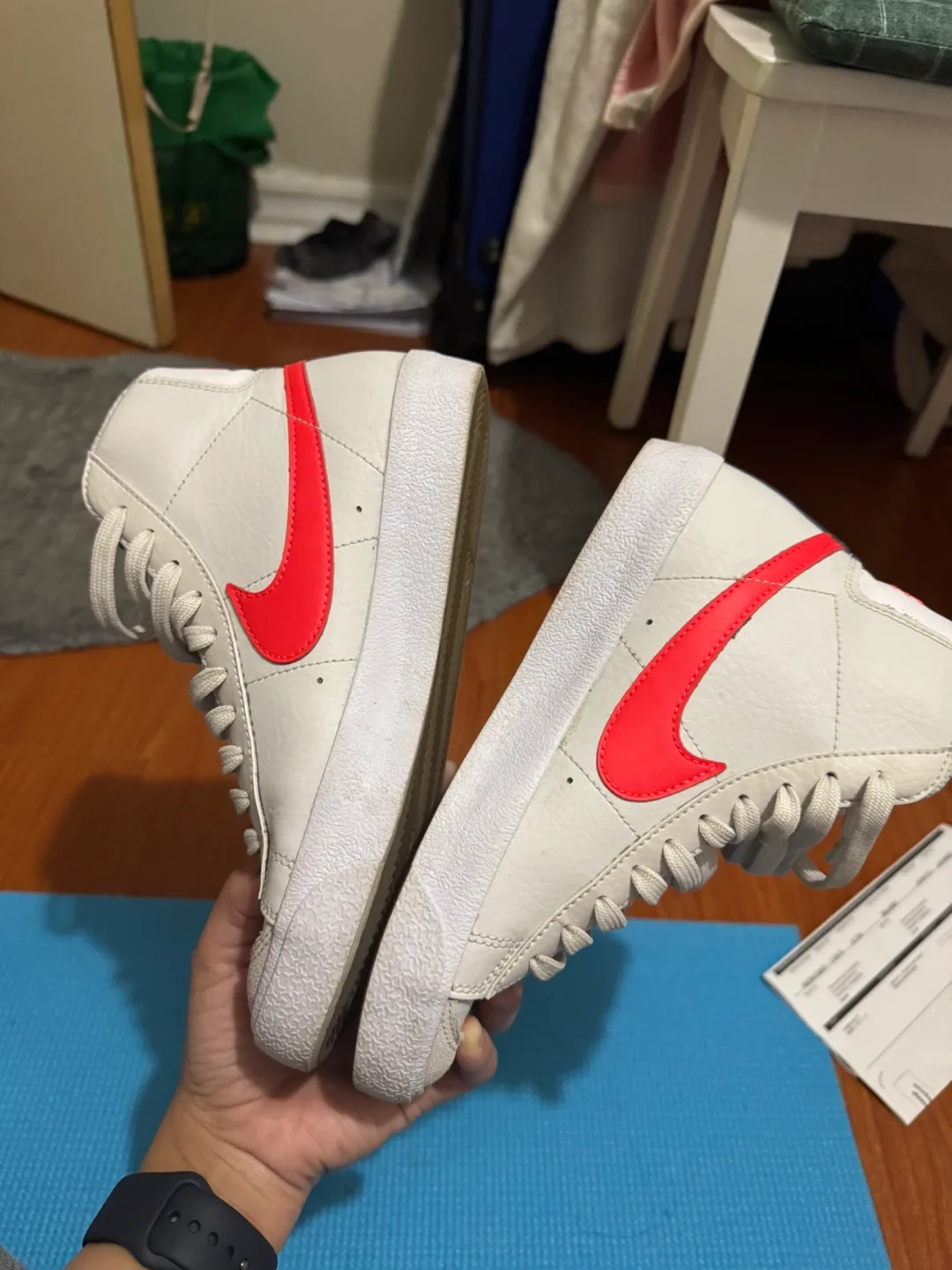 Nike Blazer Mid '77 Vintage High Top Sneakers image indicator(4)