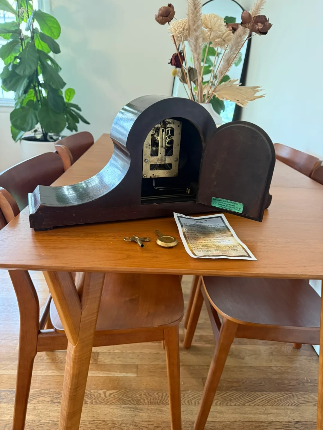 Antique Seth Thomas Mantle Clock image indicator(3)